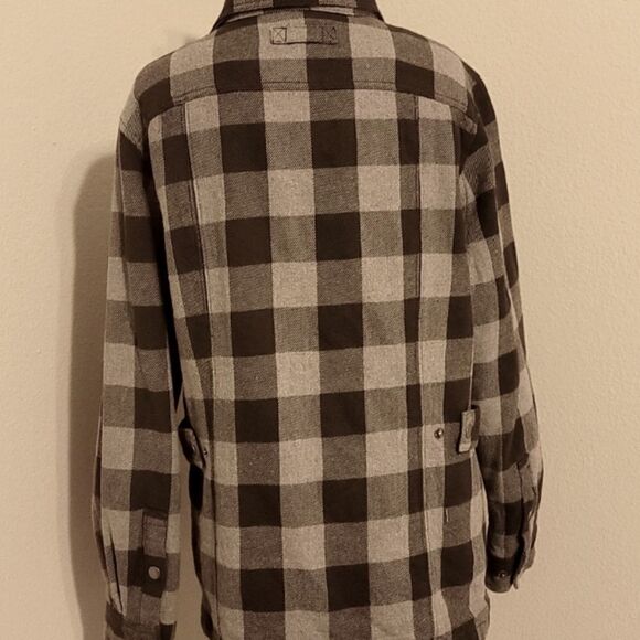 - Men's Duluth Trading Co. plaid flannel jacket size medium - Picture 4 of 14